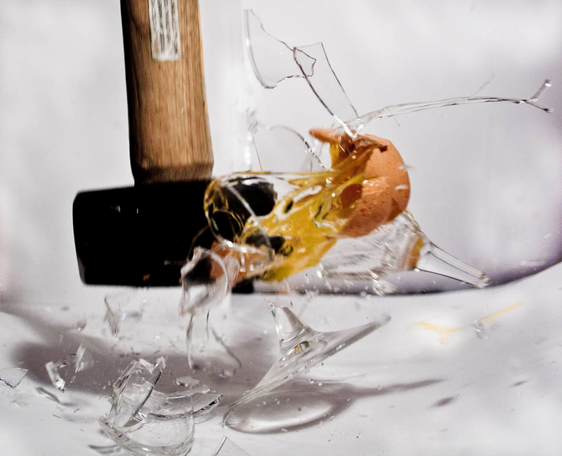 Illustration for article titled 40 Sharp and Shattered Photographs